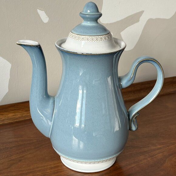 Denby Langley Castile Coffee Pot with Lid Stoneware Blue & White England Vintage - Picture 1 of 17